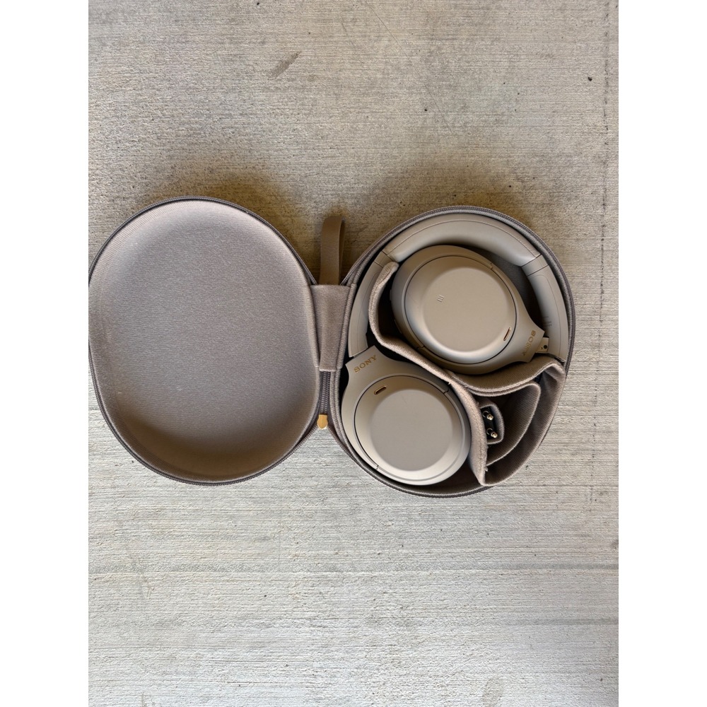 Sony Noise Cancelling Headphones WH-1000XM4 Wireless Bluetooth Beige